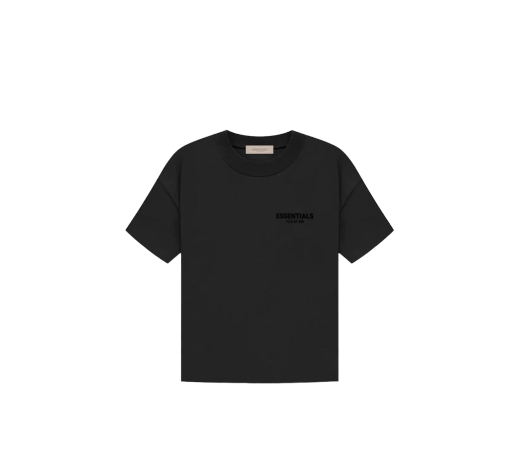 ESSENTIALS BLACK TEE